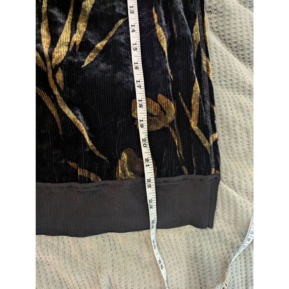 Lafayette 148 New York Black Gold Floral Velvet Long Sleeve Top Size Small - Picture 5 of 5